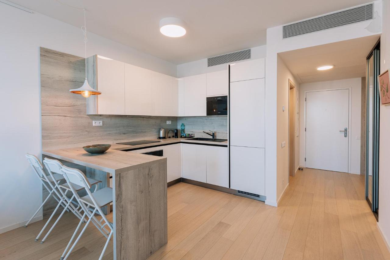 Skau Coral Residence In Sky Park 22 Floor 1Tower Panoramic View Free Parking Bratislava Exterior foto